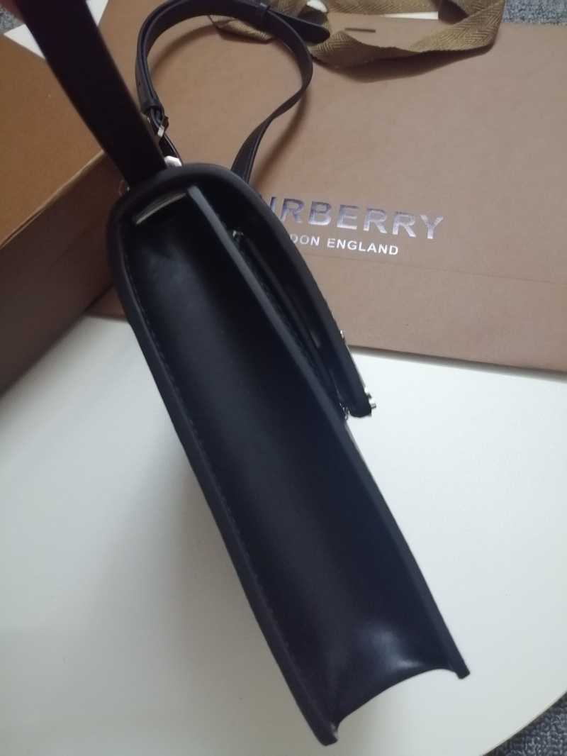 Bv*b*rry satchel bags